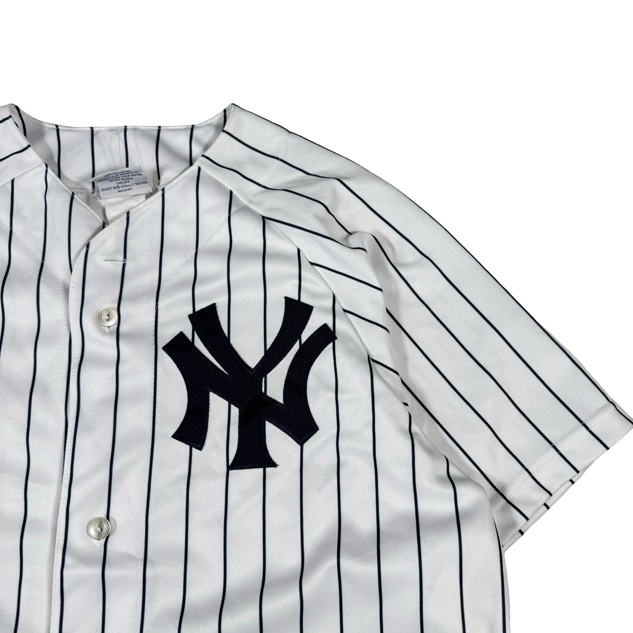 MLB NY Yankees White Pinstripe Jersey Size 22x31