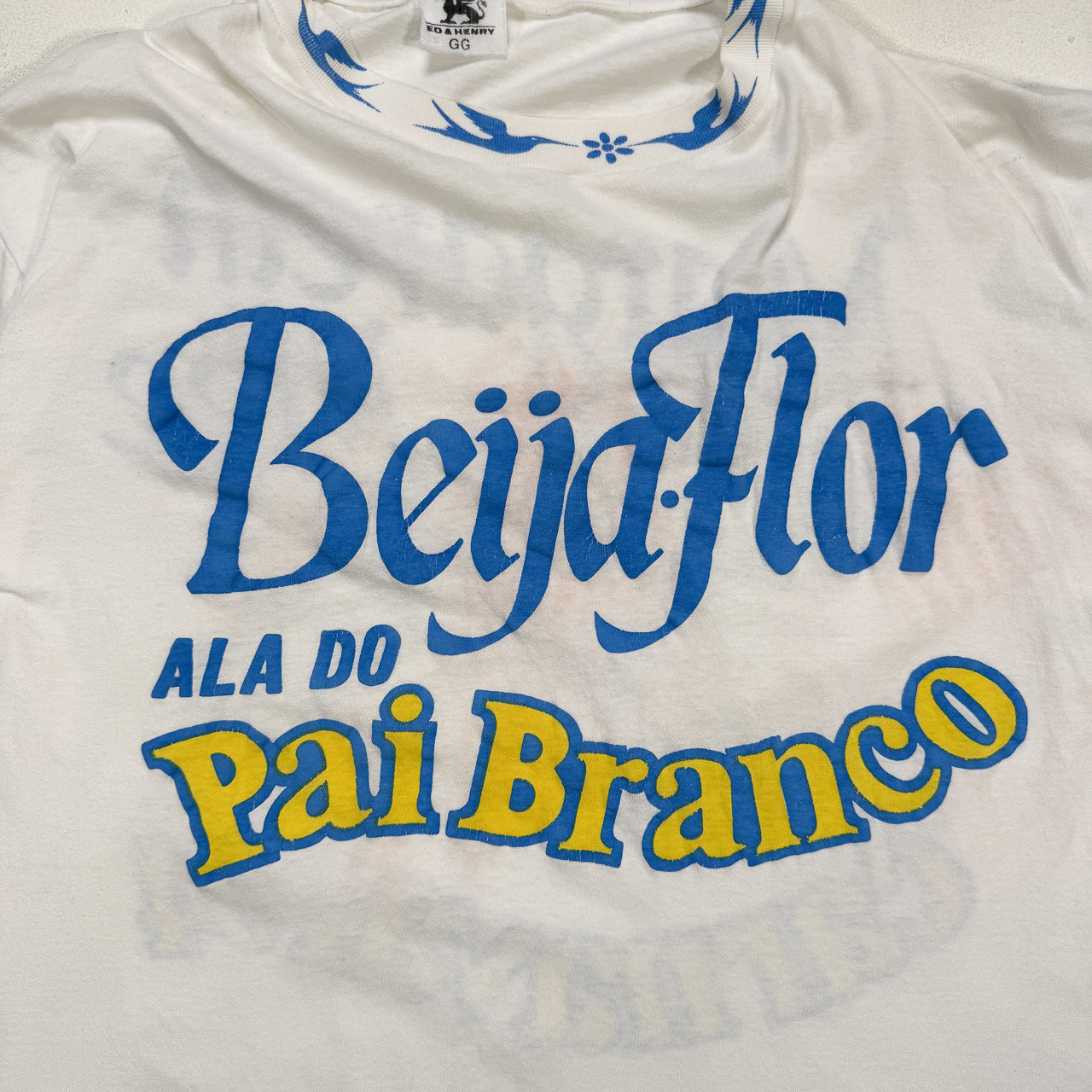 Vintage All Over Print Beija-Flor Pai Branco Tee