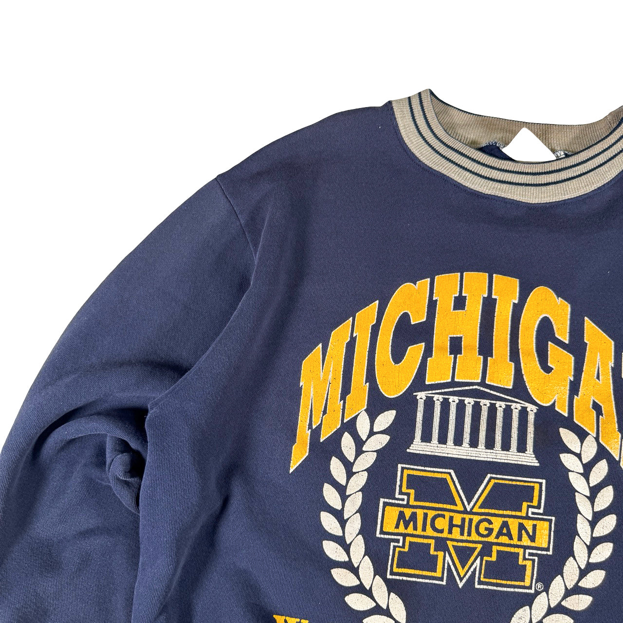 Forts Michigan State Merch Vintage Sweatshirt XL